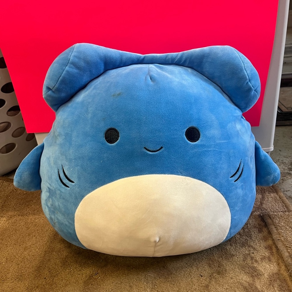 14” Tank the shark squishmallow